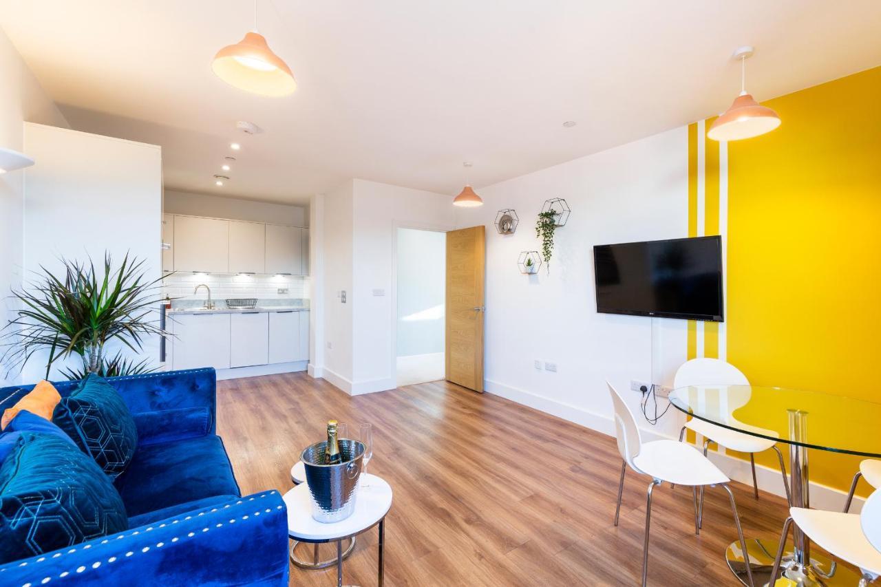 City Centre - Free Parking - Stylish 2 Bedroom Apartment Bristol Exterior foto